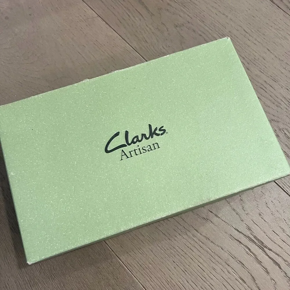 Clarks Artisan Sandals Brisk Rosebud  Women’s Size 11 NEW in Box